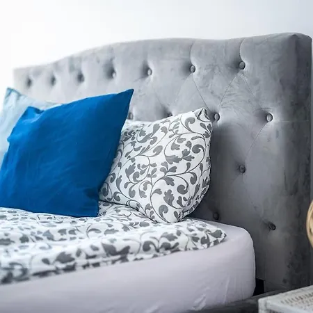 2bd Next To Vitosha Bul. * София