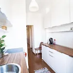 Appartamento 2bd Next To Vitosha Bul. Sofia