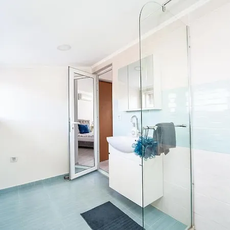 Апартаменты 2bd Next To Vitosha Bul. *