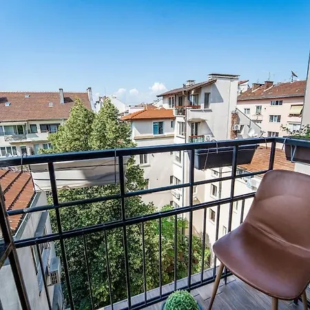 2bd Next To Vitosha Bul. Lägenhet Sofia