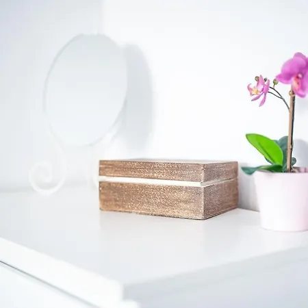 2bd Next To Vitosha Bul. סופיה